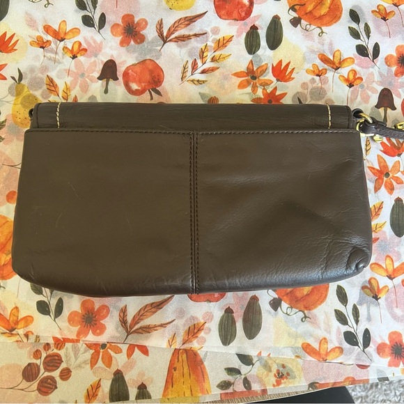 Vintage Coach Pebbled Brown Wristlet - Picture 5 of 10